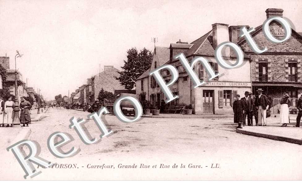 Carrefour - grande rue et rue de la gare