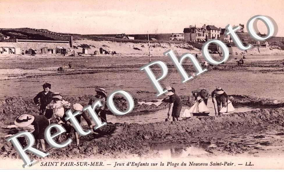 jeux d' enfants sur la plage du nouveau Saint-Pair