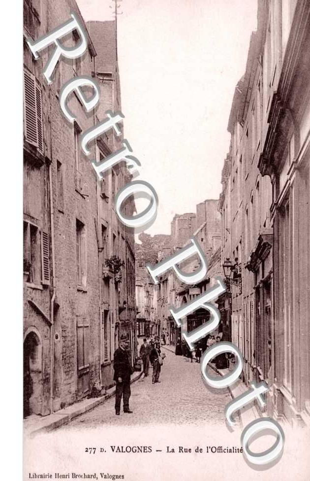 La rue de l'officialite