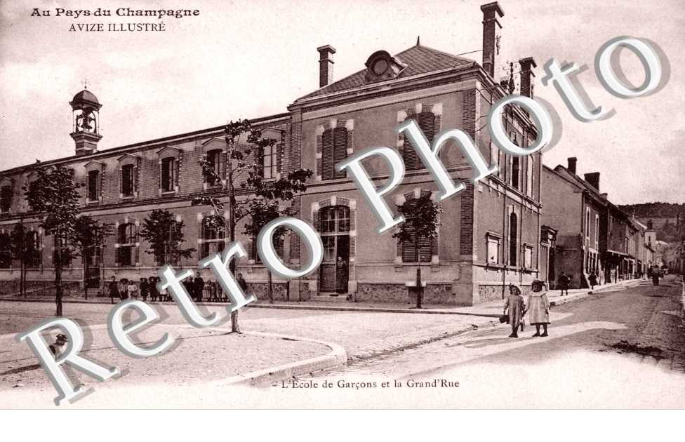 l'ecole des Garcons et grande Rue