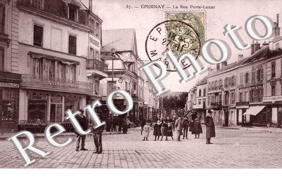 La rue porte-Lucas