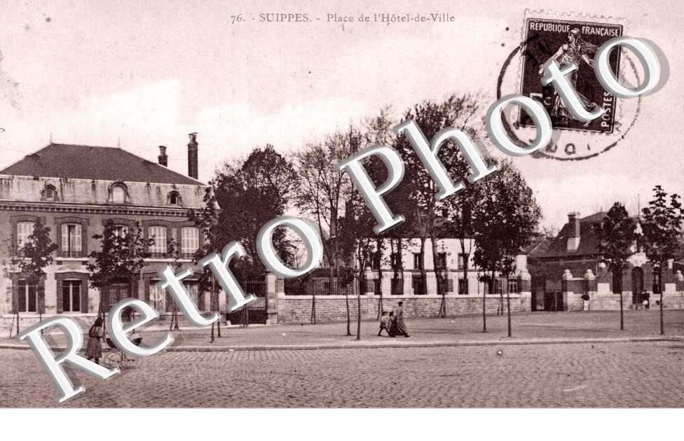place de l'hotel de Ville