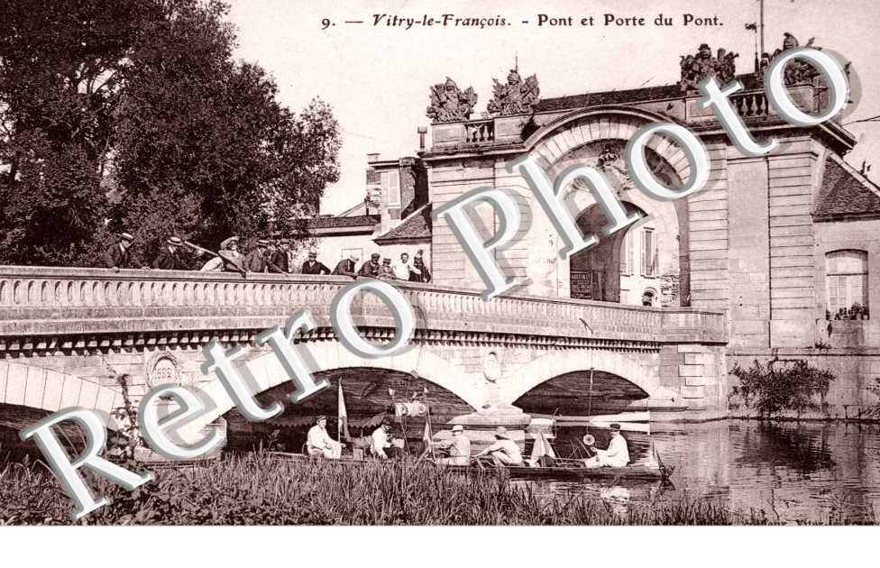 Pont et porte du pont 
