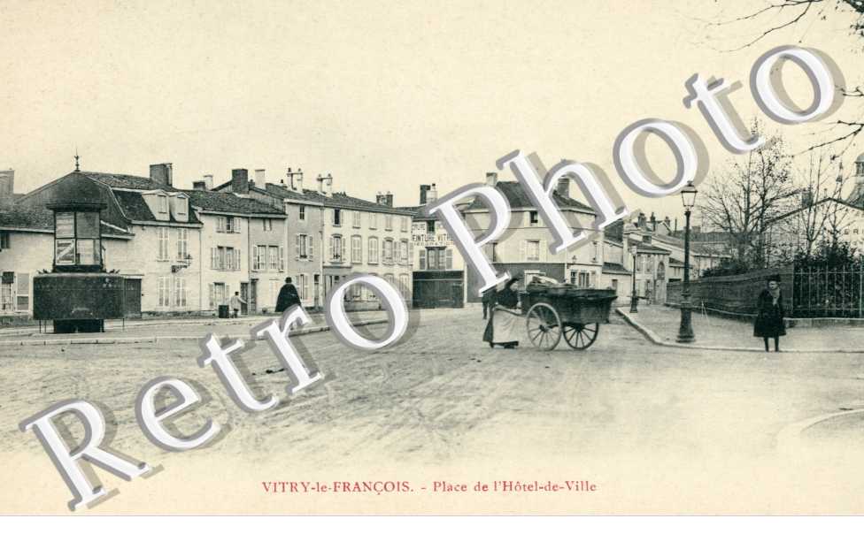 Place de l'Hotel de Ville