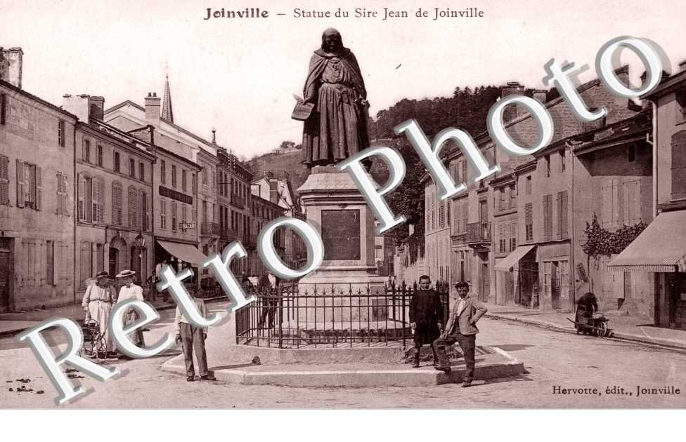 Statue du Sire Jean de Joinville