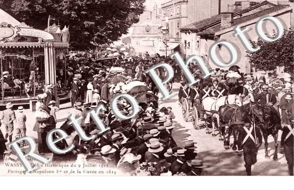 Defile du 9 juillet 1911 - passage de Napoleon 1er -artillerie   - MANEGE