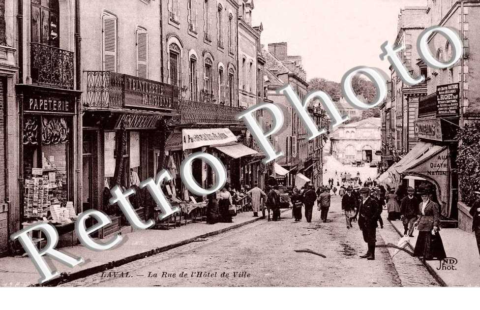 la rue de l'hotel de ville