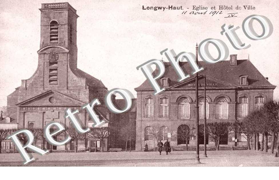 l'eglise et l'Hotel de Ville