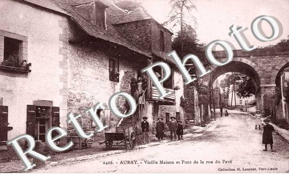 vieille maison et pont de la rue du Pave