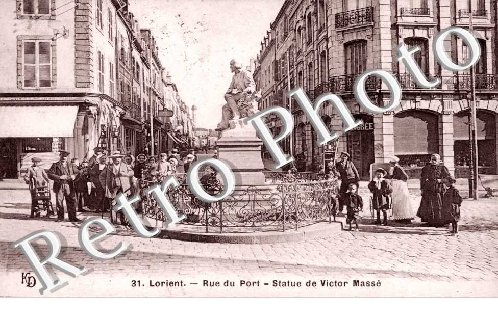 Rue du Port - statue de Victor Masse