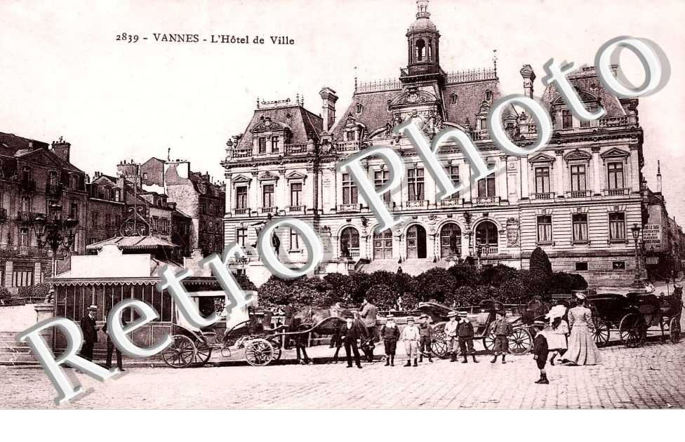 L'Hotel de Ville