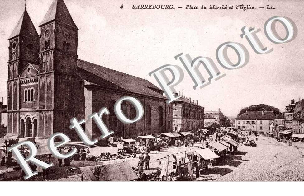 place du marché et l'église