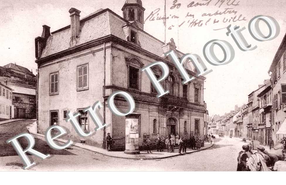 L'Hotel de Ville