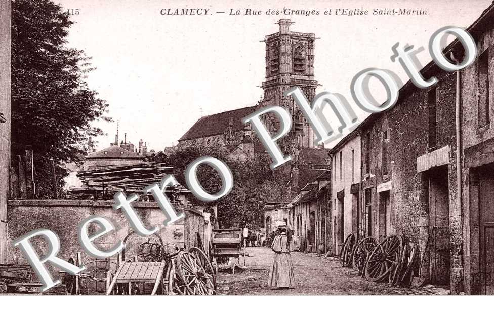 la rue des Granges et l'eglise St Martin
