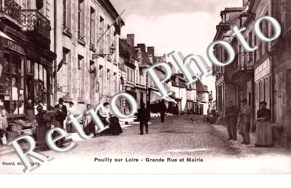 grande rue et mairie
