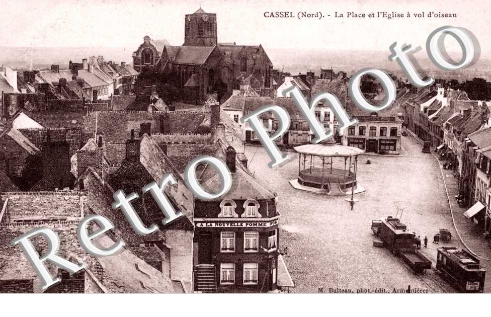 la Place et l'Eglise a vol d'oiseau
