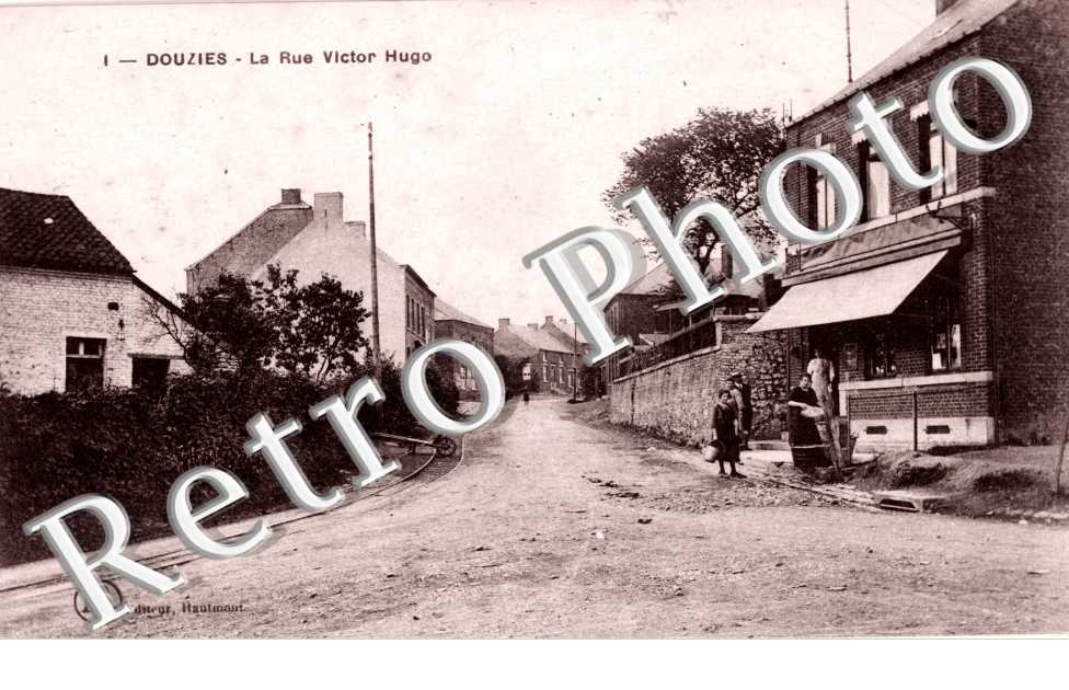 Douzies -   Rue Victor Hugo