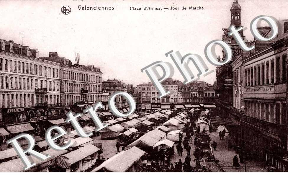 PLACE D'ARMES