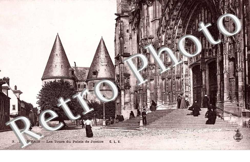 LES TOURS DU PALAIS DE JUSTICE