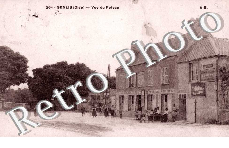 VUE DU POTEAU