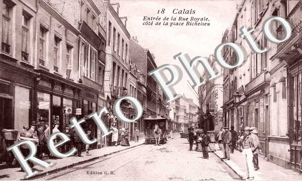 ENTREE DE LA RUE ROYALE