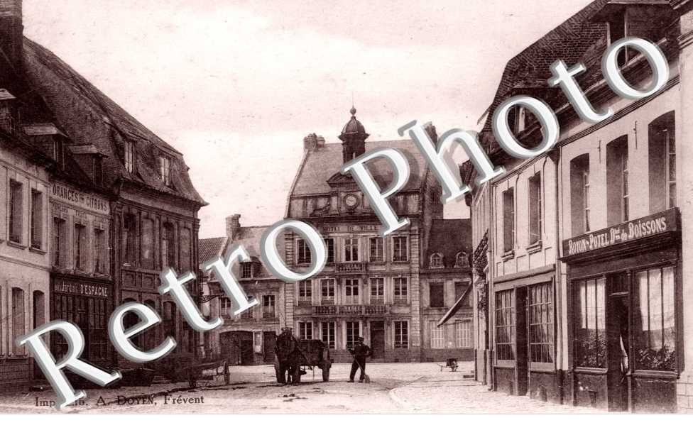 L'Hotel de Ville