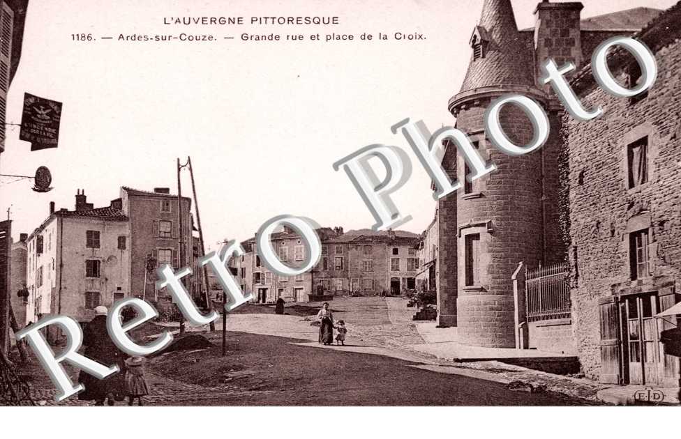 Grande Rue et Place de la Croix