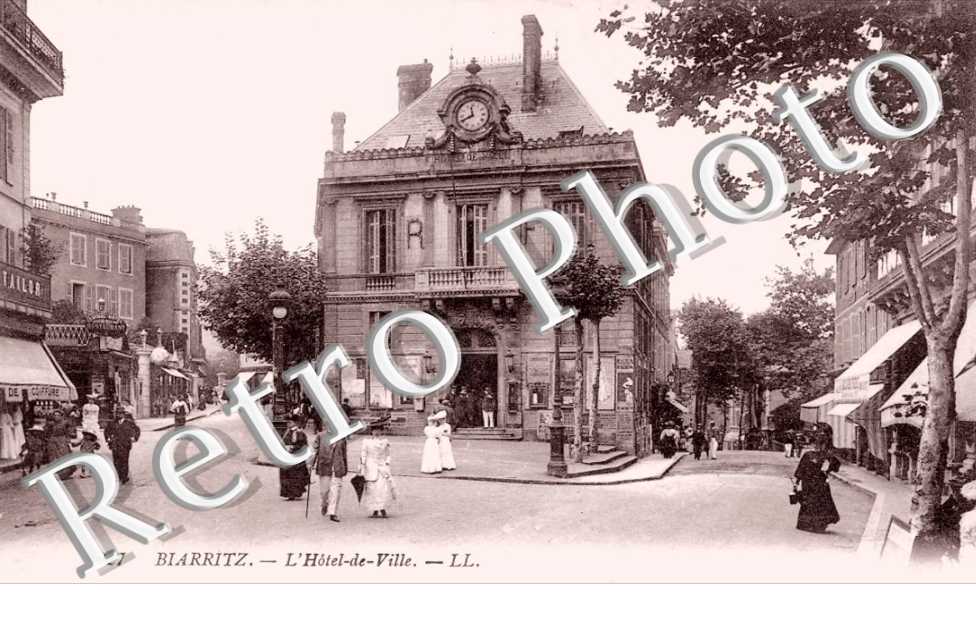 L'Hotel de Ville