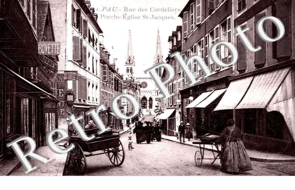 RUE DES CORDELIERS PORCHE DE L'EGLISE ST JACQUES