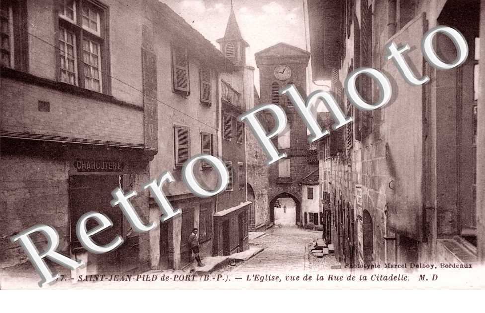 l'Eglise vue de la Rue de la Citadelle