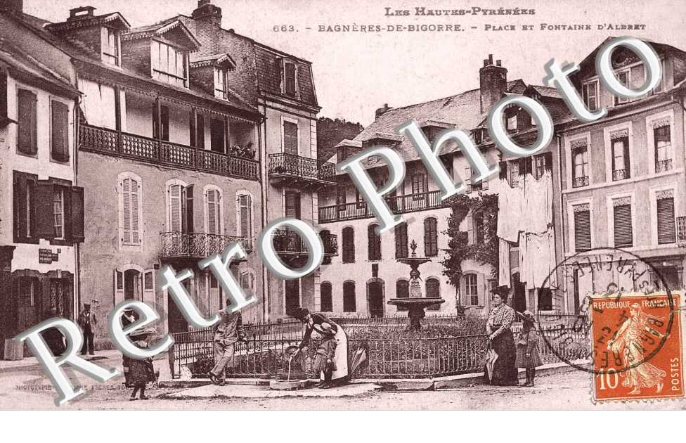 PLACE ET FONTAINE D'ALBRET
