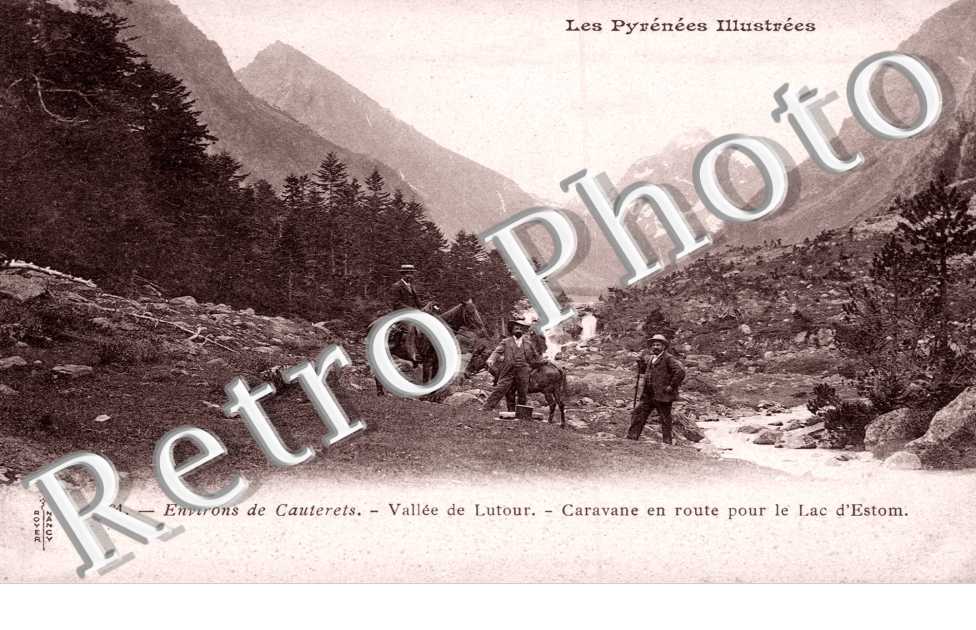 Caravane en route pour le Lac d'Estom, Vallee de Lutour