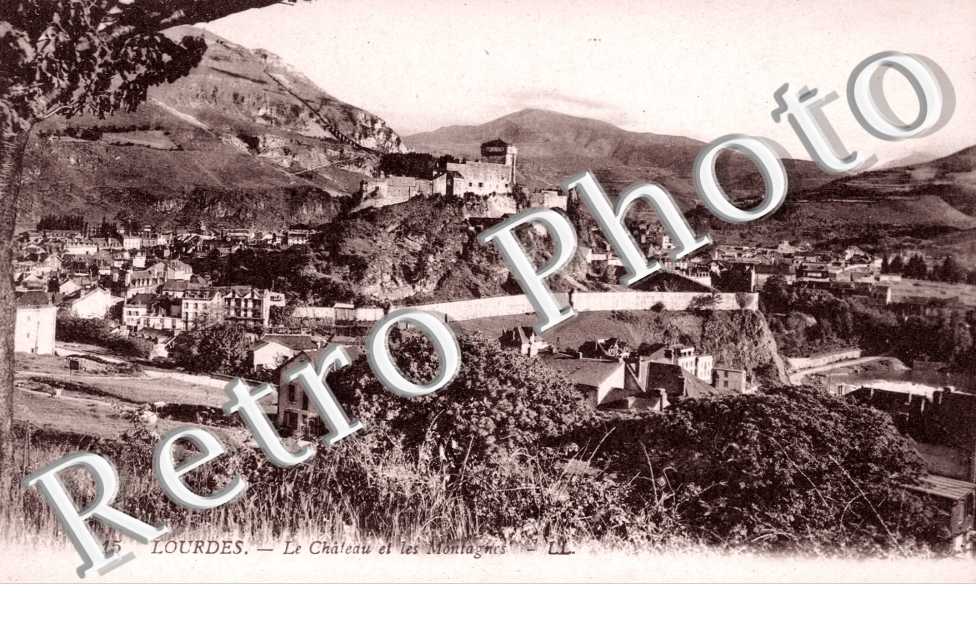 le Chateau et les Montagnes