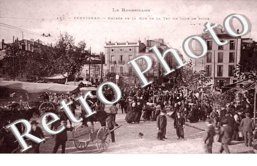 la rue de la Tet un jour de foire  edit Labouche n° 453