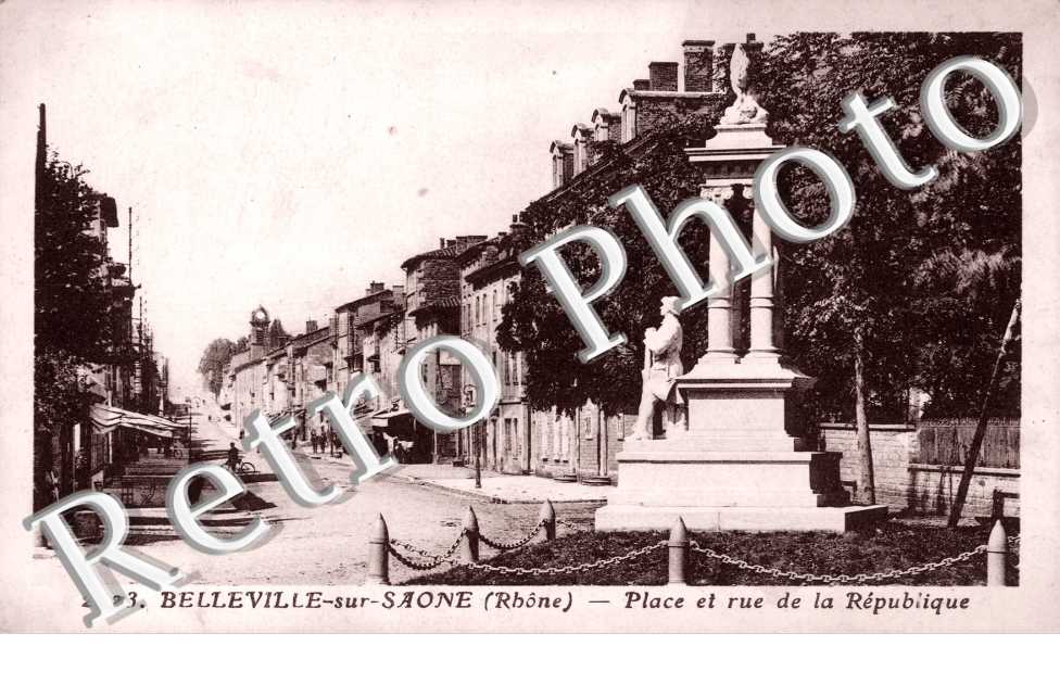 Place et Rue de la Republique