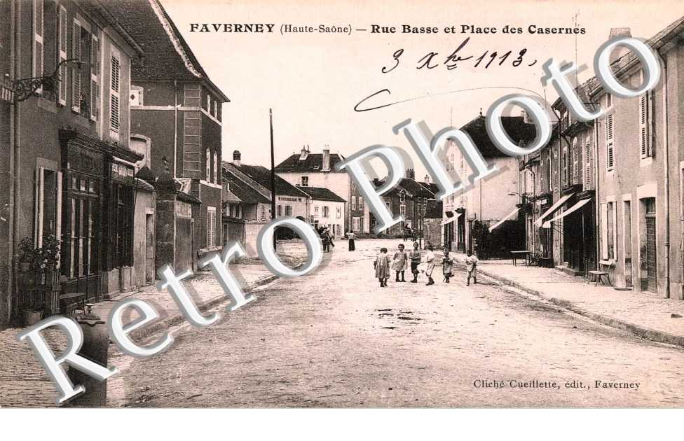 RUE BASSE ET PLACE DES CASERNES