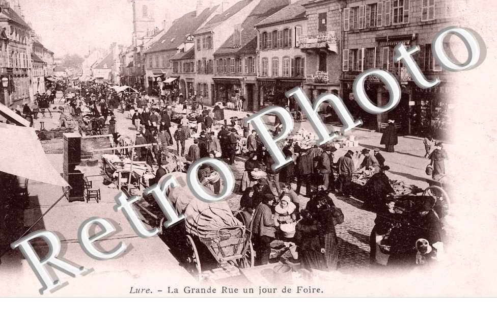 La grande rue un jour de Foire