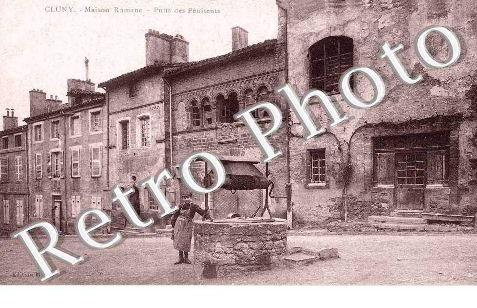 Maison romane - puits des penitients