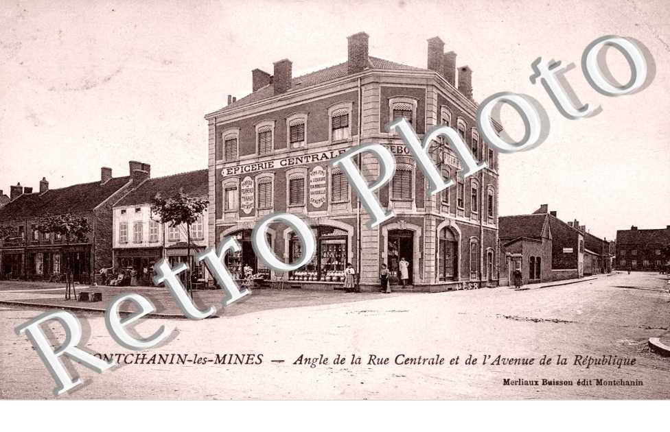 angle de la rue centrale et de l'avenue de la republique