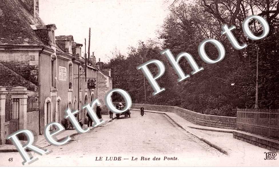 la Rue des Ponts