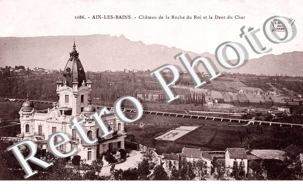 Château de La Roche du Bois et la Dent du Chat