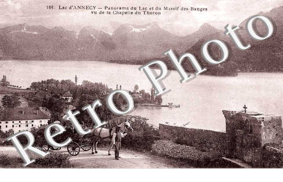 panoram du lac et du massif des Bauges