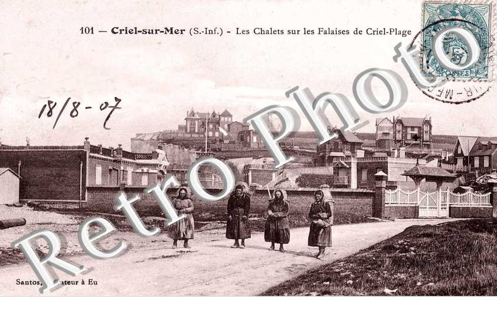 Les chalets sur les falaises de Criel-plage