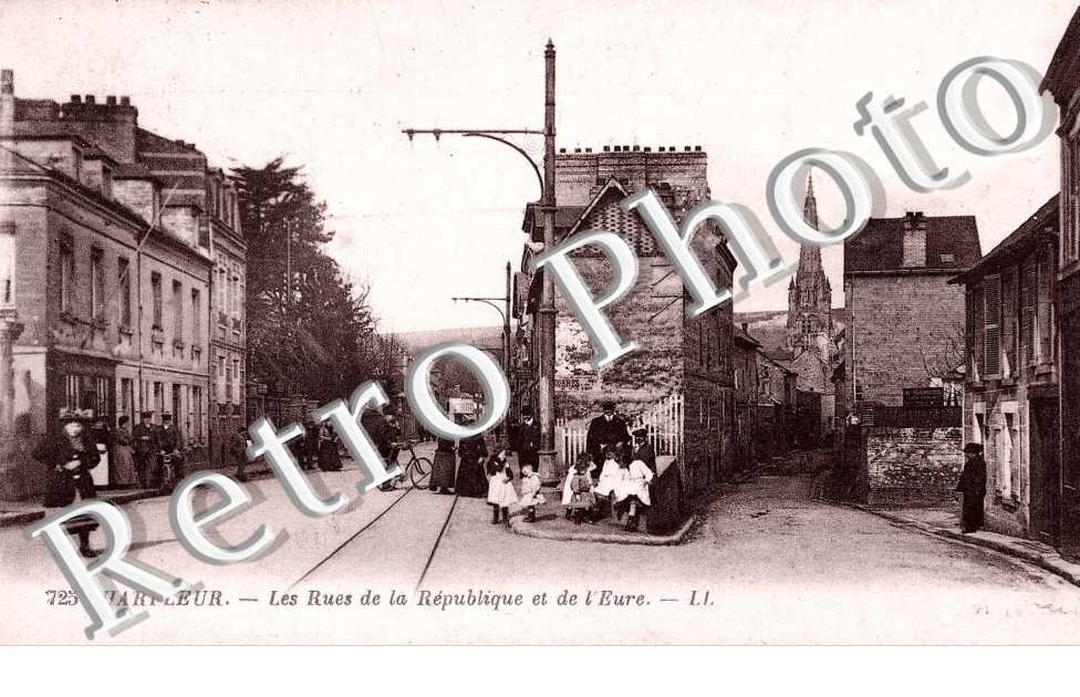 Rue de la republique et rue de l'Eure