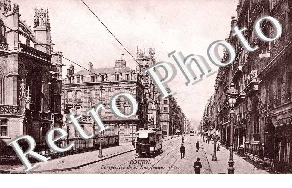 PERSPECTIVE DE LA RUE JEANNE D'ARC