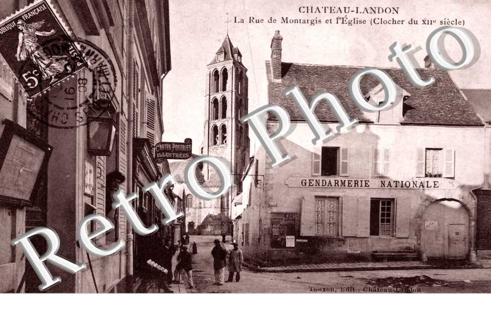 Rue de Montargis et l'eglise