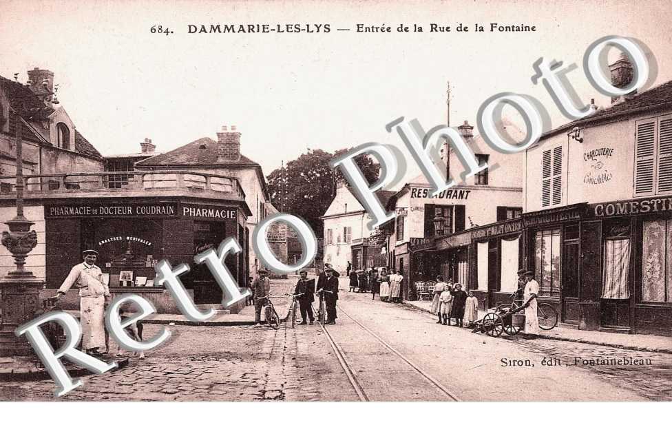 Entree de la rue de la Fontaine