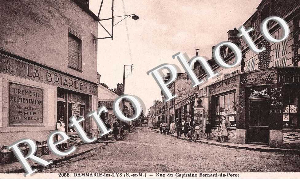 RUE DU CAPITAINE BERNARD DE PORET
