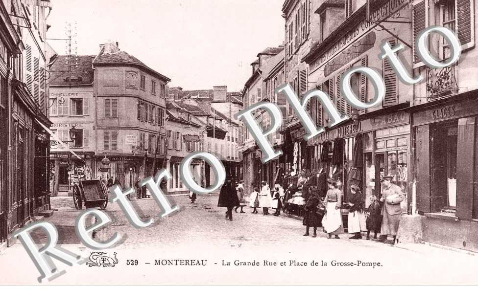 LA GRANDE RUE ET PLACE DE LA GROSSE POMPE