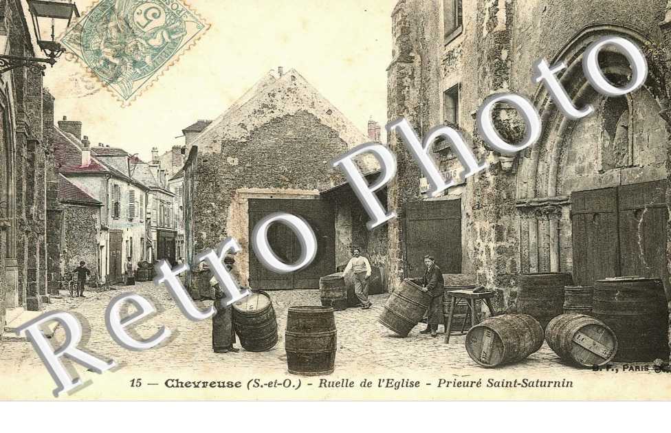 Ruelle de l'Eglise -  Prieure Saint Saturnin